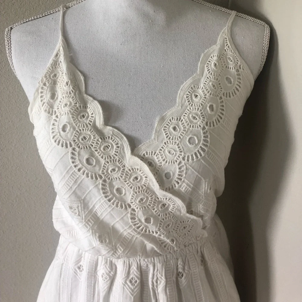 NWT l*space Ciara Ivory Eyelet Jumper - Picture 5 of 7
